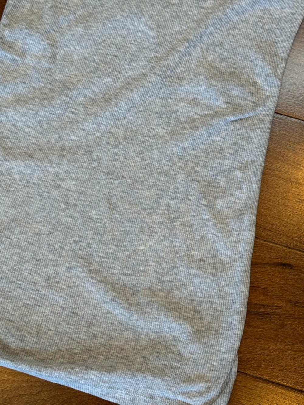 VINTAGE A&F Light Gray Scoop Neck Tank - Picture 5 of 10